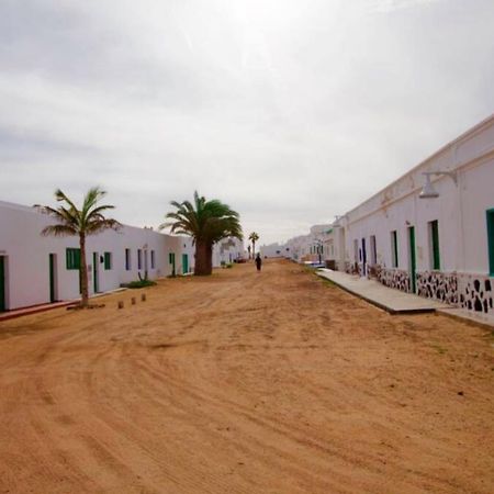 Lightbooking La Graciosa 塞博河畔卡莱塔 外观 照片